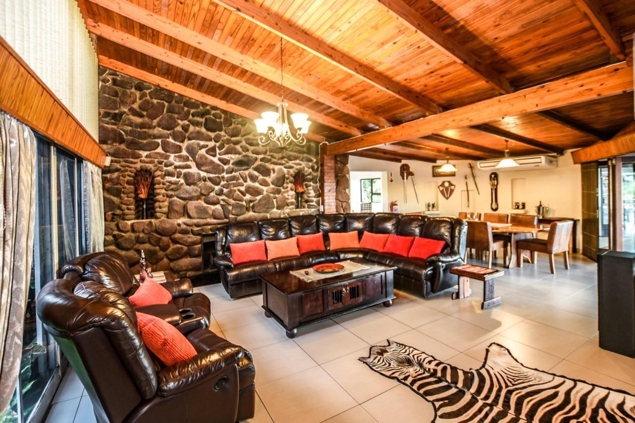 The Rest Guest House Mbombela Exteriör bild